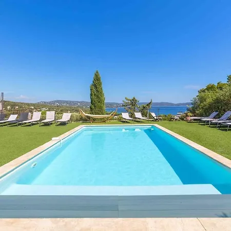 Sea-facing With Pool Apartamento *